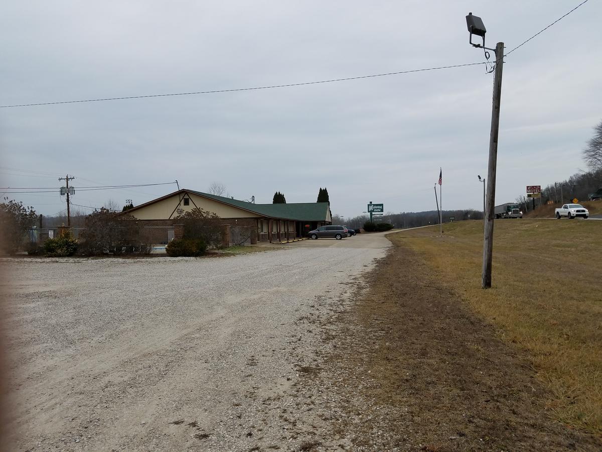 Midwest Inn Paoli Екстериор снимка